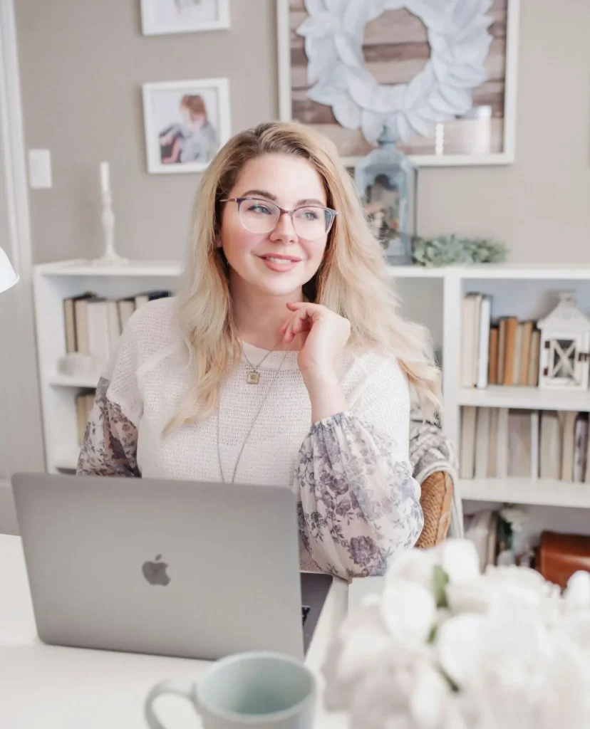 ways for females to make money online